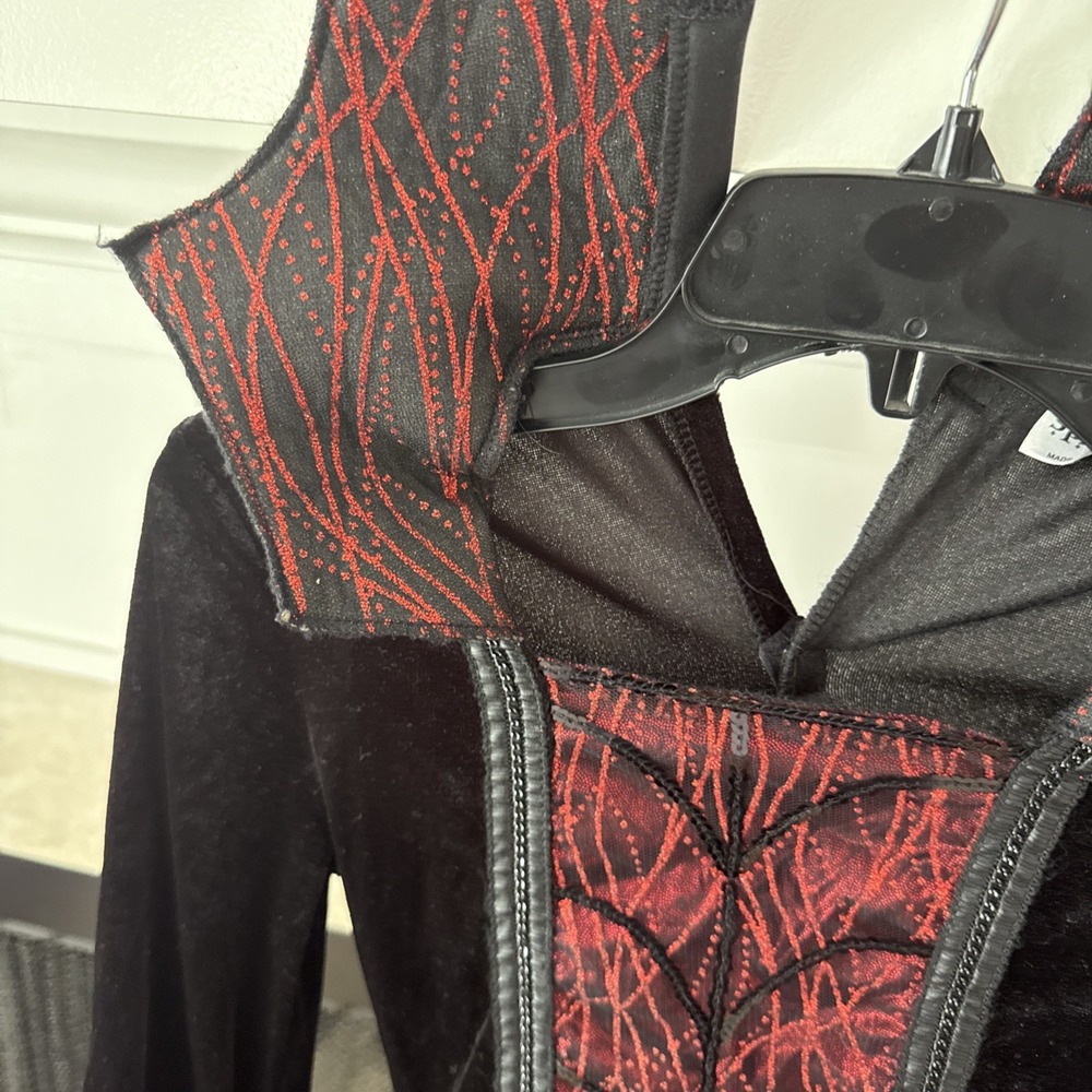 Spirit Halloween Girls Vampire Enchantress Witch Witchy Red Black Dress Size L - Picture 4 of 7